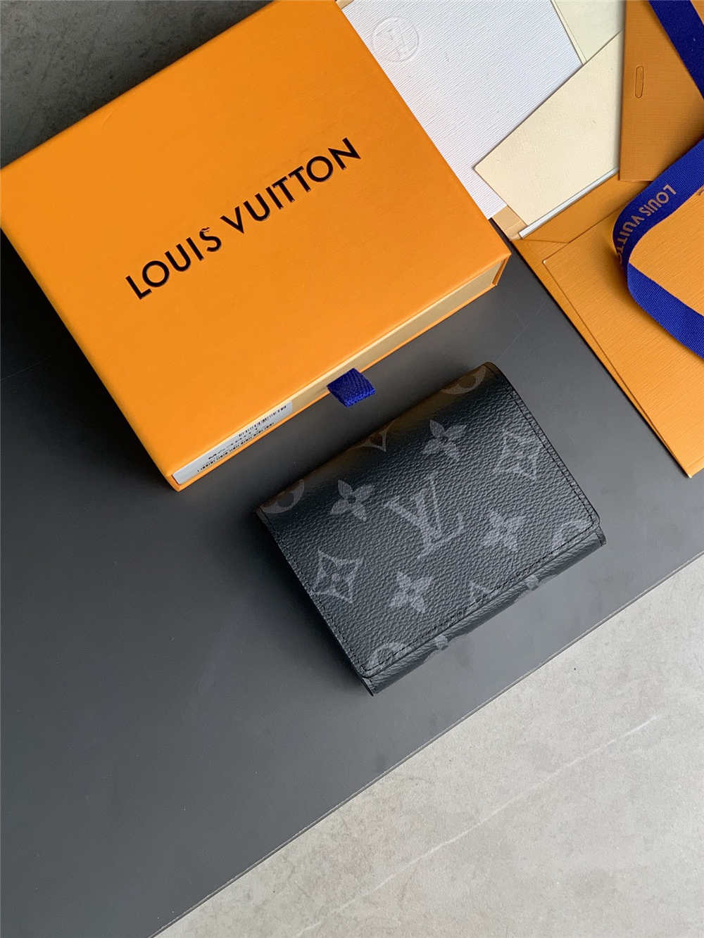 Louis Vuitton wallet M63801 ENVELOPPE CARTE DE VISITE 2025 new 